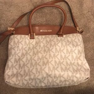 Michael Kors purse